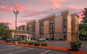 Comfort Inn & Suites East Hartford - Hartford