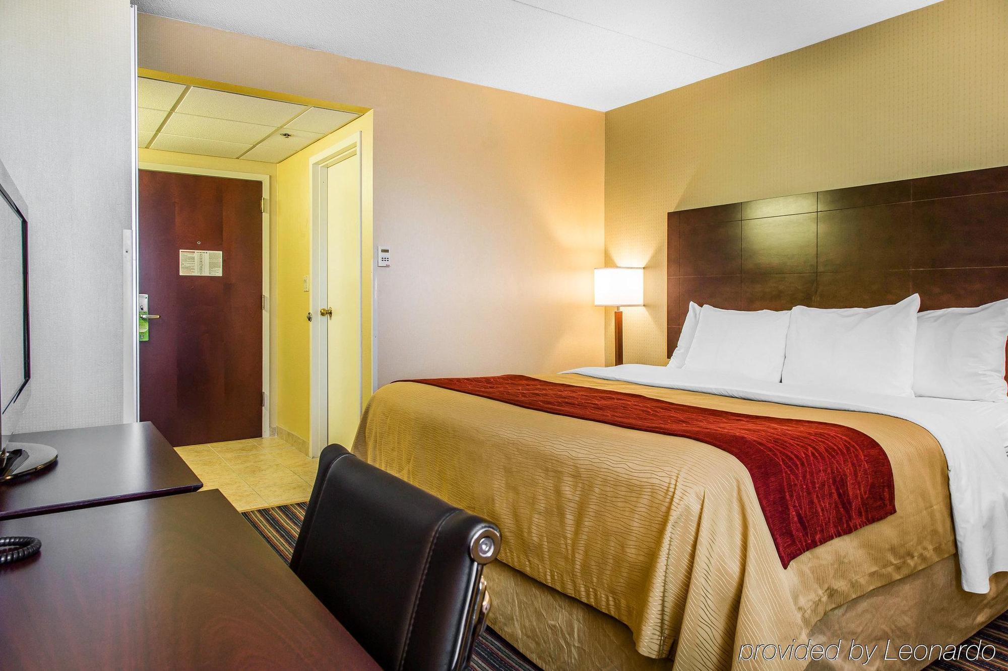 Comfort Inn & Suites East Hartford - Hartford Exterior photo